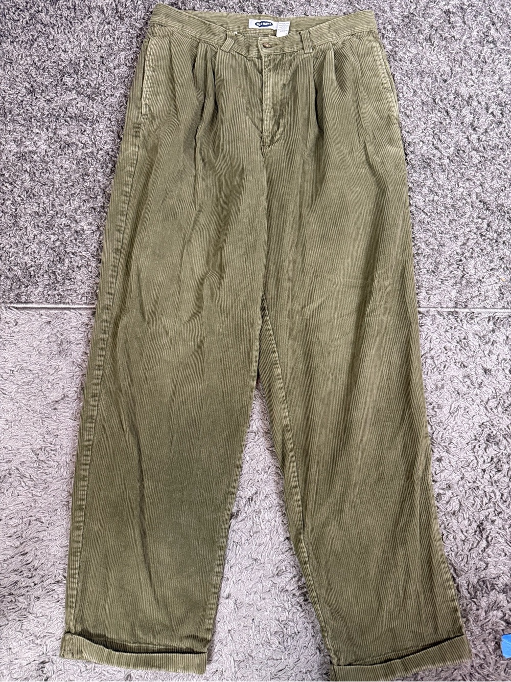 Old Navy Olive Green Corduroy Pleated Men’s Pants